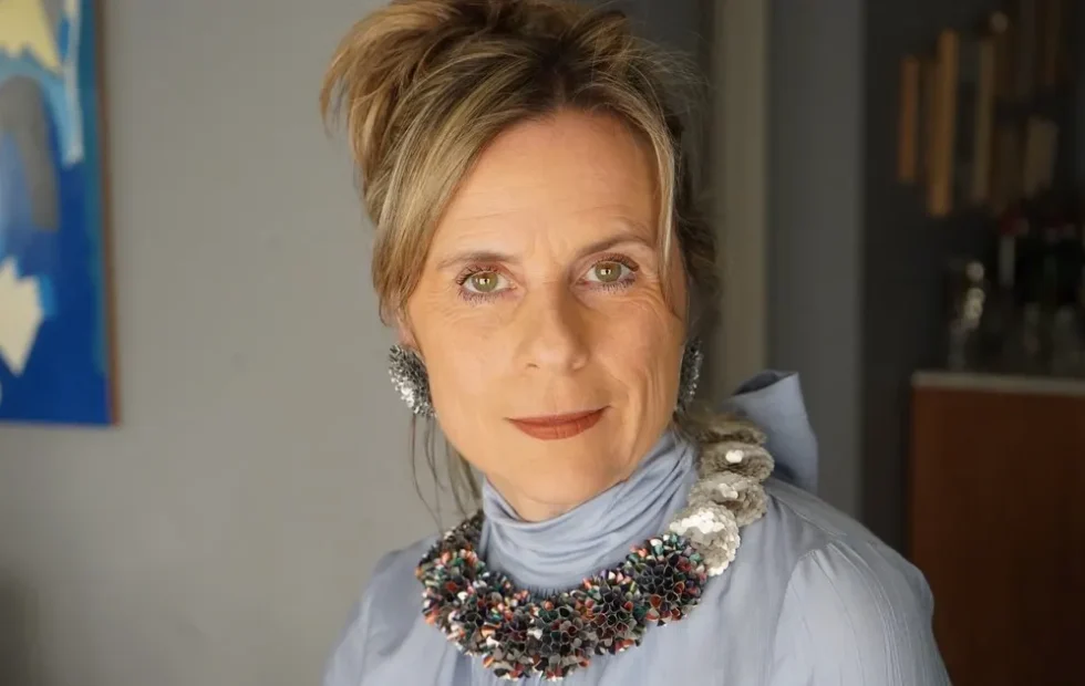 Andrea de Navarrete convierte cápsulas de café en joyas con identidad. Fotografía editorial relacionada con joyas con cápsulas de café. publicada en Netaware