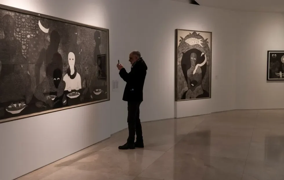Belkis Ayón en el Malba: la artista cubana que transformó el mito de Sikán en arte. Fotografía editorial relacionada con Belkis Ayón Malba. publicada en Netaware