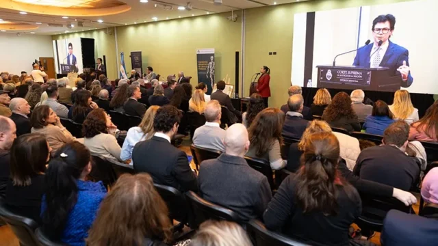 El Cuerpo Médico Forense celebró 130 años de compromiso con la Justicia argentina. Fotografía editorial relacionada con 130 años del Cuerpo Médico Forense. publicada en Netaware