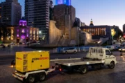 Energía continua para eventos en Rosario: cómo elegir grupos electrógenos confiables. Fotografía editorial relacionada con grupos electrógenos para eventos en Rosario. publicada en