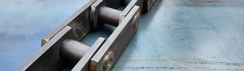 Cadenas para transportadores: claves para elegirlas sin sobredimensionar. Imagen destacada sobre cadenas para transportadores. publicada en Netaware