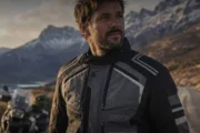 Campera para viajar en moto: cómo elegir protección y confort. Imagen destacada sobre campera para viajar en moto. publicada en Netaware