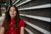 Laura C. Vela: “Seismil” y la búsqueda de una voz frente a la violencia. Fotografía editorial relacionada con Laura C. Vela Seismil. publicada en Netaware