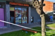 Motochorros asesinaron a un ferretero en Mar del Plata y crece la tensión vecinal. Fotografía editorial relacionada con asesinato de un ferretero. publicada en Netaware