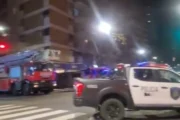 Operativo en Recoleta: rescataron a dos hombres desde un piso 14. Imagen destacada sobre operativo en Recoleta. publicada en Netaware