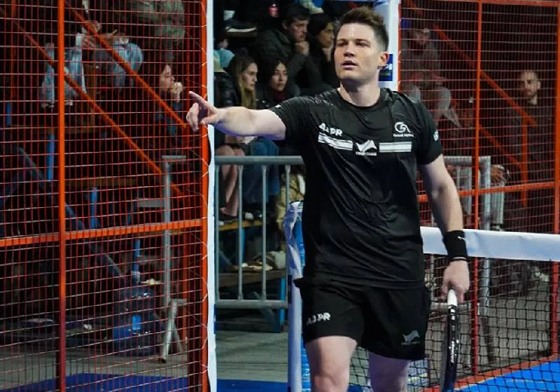 Pádel profesional: talento, sponsors y el costo de competir desde Argentina. Fotografía editorial relacionada con pádel profesional argentino. publicada en Netaware