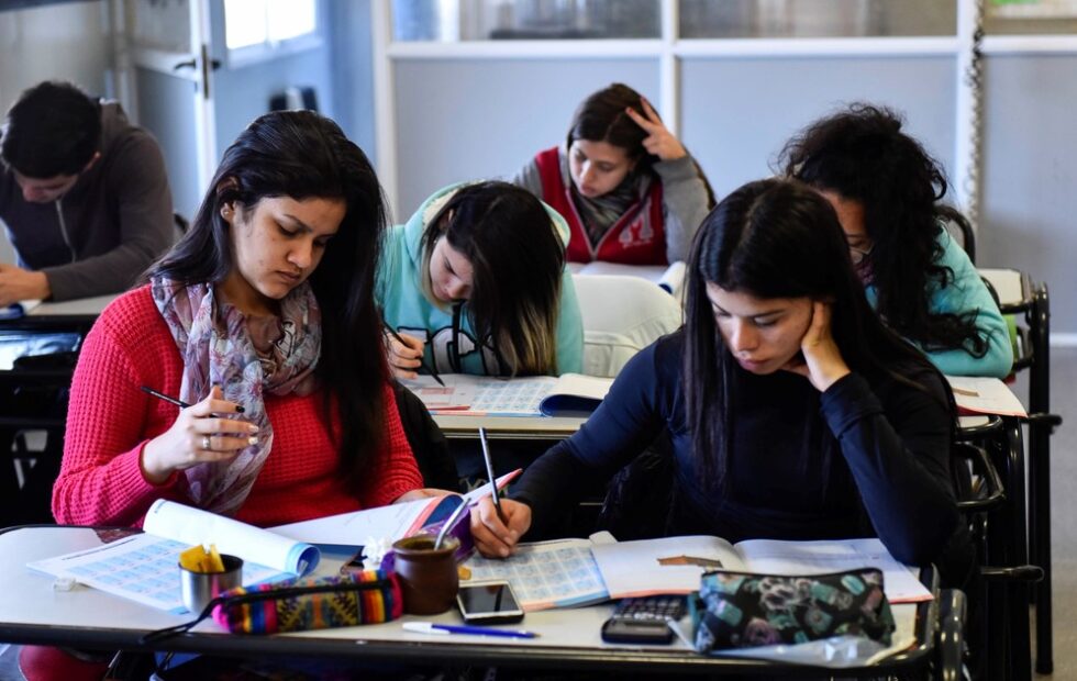 Argentina y Brasil muestran dos formas distintas de incluir en la escuela. Fotografía editorial relacionada con inclusión educativa Argentina Brasil. publicada en Netaware