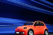 Citroën prepara un 2 CV eléctrico para 2028 con espíritu urbano. Fotografía editorial relacionada con Citroën 2 CV eléctrico. publicada en Netaware