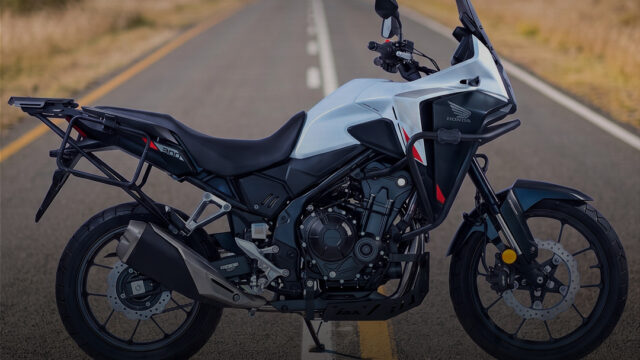 Honda NX500 para viajar: cómo ordenar el equipamiento. Imagen destacada sobre Honda NX500 para viajar. publicada en Netaware