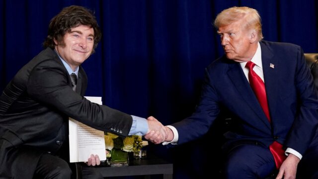 Milei y Trump: dos formas de usar la provocación política. Imagen destacada sobre Milei y Trump. publicada en Netaware