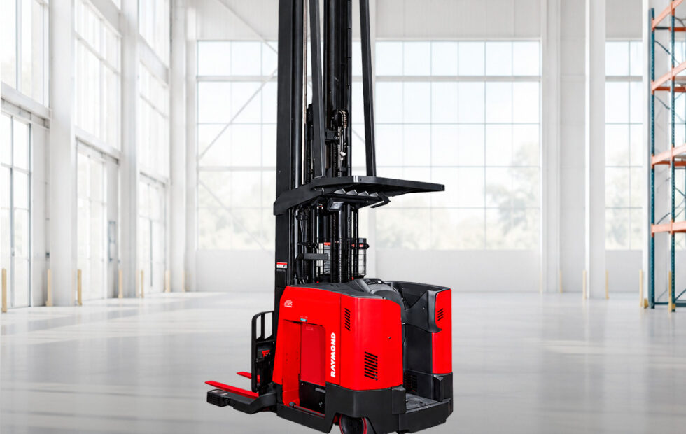 Raymond 7730: Silcar informa disponibilidad para venta y alquiler. Fotografía editorial relacionada con Raymond 7730 venta y alquiler. publicada en Netaware