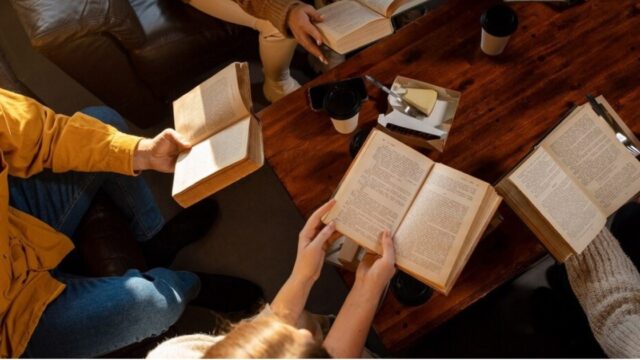 Sicilia literaria: cómo un viaje convirtió las despedidas en encuentro. Fotografía editorial relacionada con viaje literario por Sicilia. publicada en Netaware